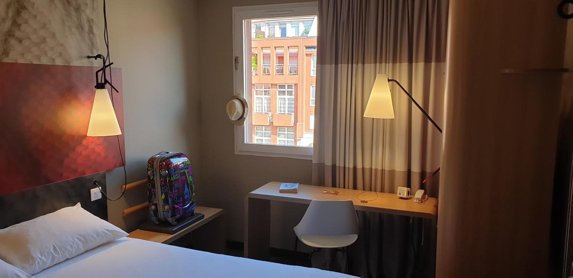 Ibis Epernay Centre Ville Стая снимка
