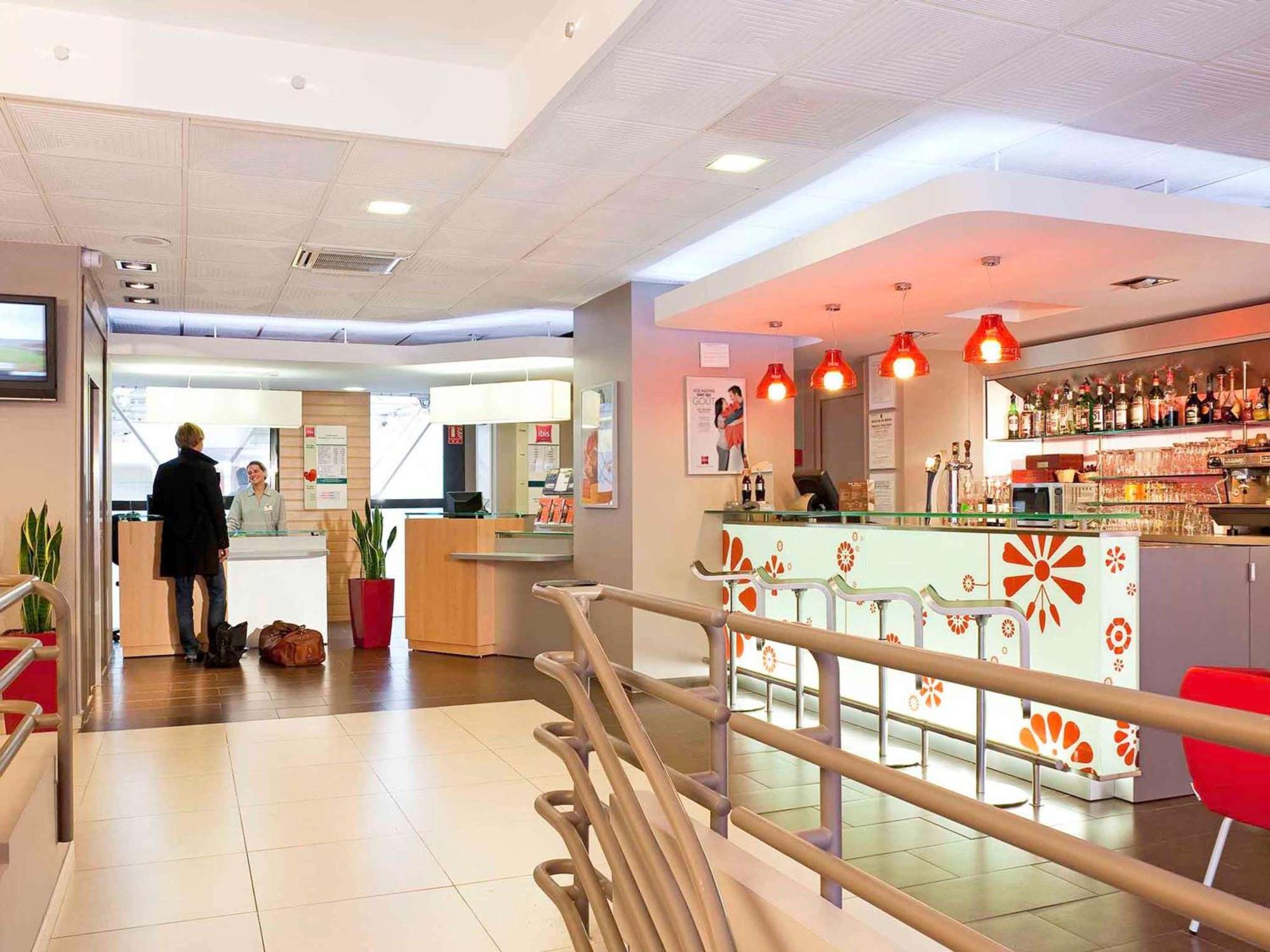 Ibis Epernay Centre Ville Екстериор снимка